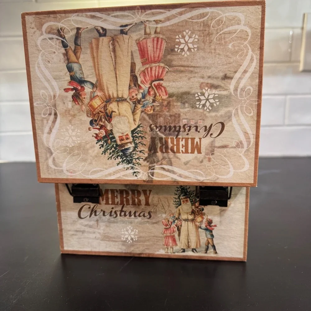 Southern Living Decorative Box Christmas Cream Vintage Santa Hinged T16SR884HM